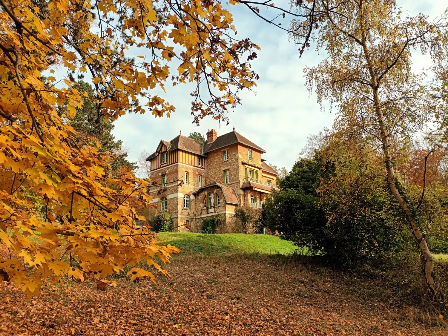 Le Manoir du Cerf, maison d'hôtes anglo-normande près de Meulan.
