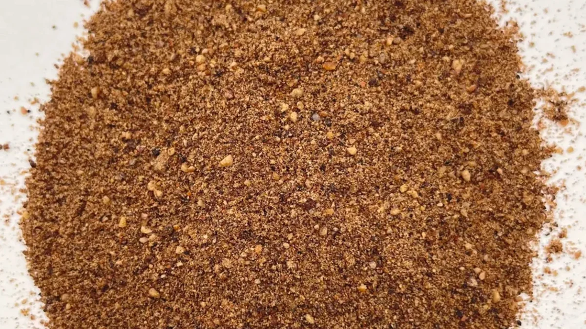 Le poivre de la Plantation Petite Rivière, une fois moulu